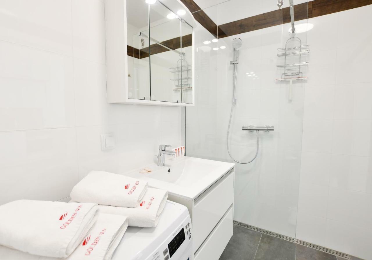 Apartment Apartament Krokus 2 Z Garazem